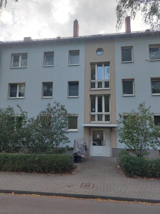 Gemuetliches, Voll Ausgestattetes Apartment Halle  المظهر الخارجي الصورة